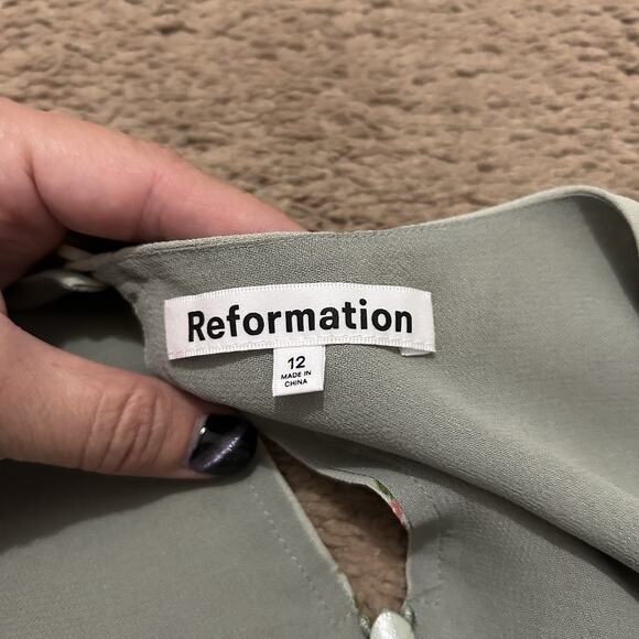 Reformation Baden Green Hampstead Dress Short Size 12 Floral V-Neck - Picture 6 of 7